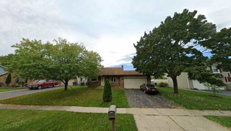 1959 joseph st, woodstock, il 60098