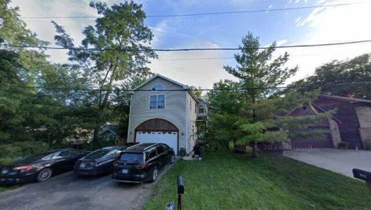 119 circle dr n, island lake, il 60042
