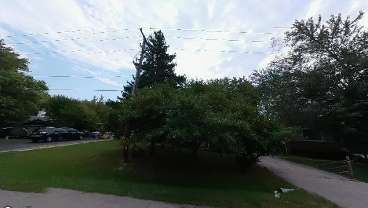 931 n. fairfield road, round lake beach, il 60073