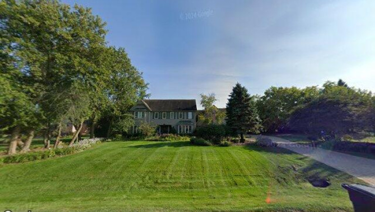 15 mulberry dr, hawthorn woods, il 60047