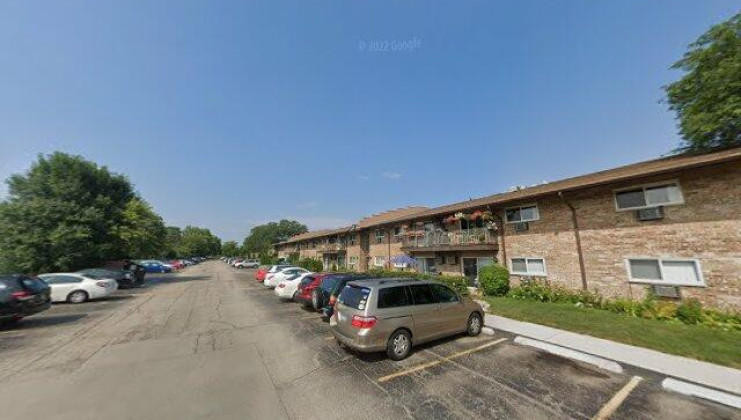 800 e old willow rd, 104, prospect heights, il 60070