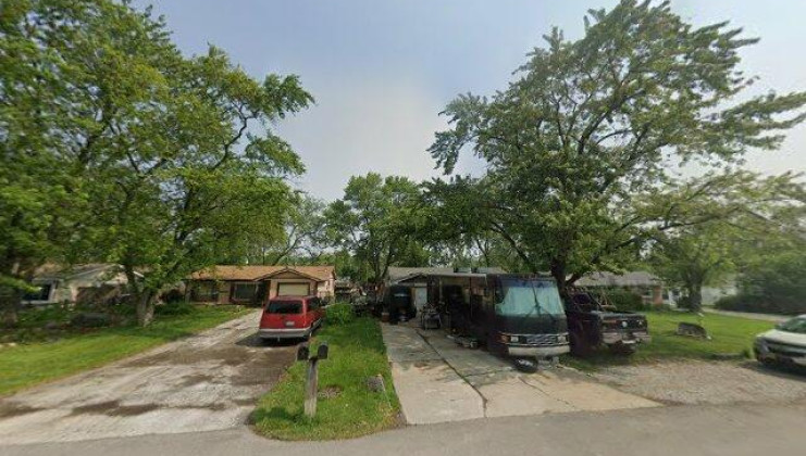 530 w arlington ln, crete, il 60417