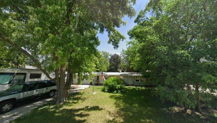 2121 elmira street, des plaines, il 60018