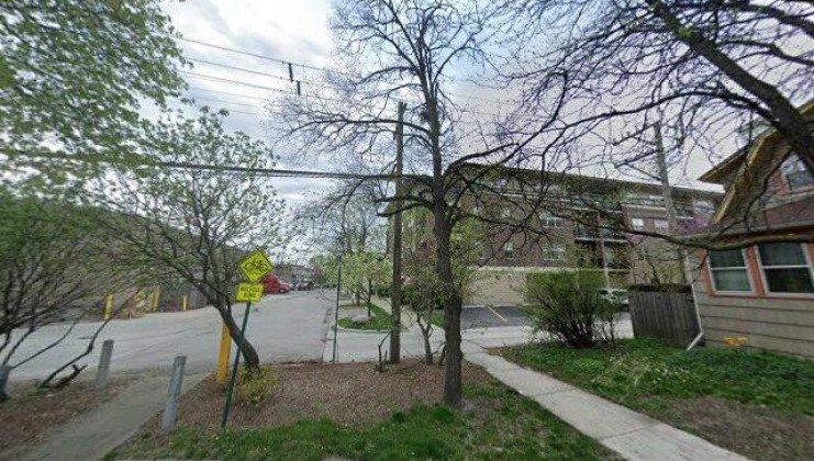 1338 south elmwood avenue, berwyn, il 60402