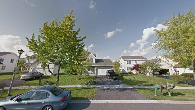 1276 greystone dr., round lake beach, il 60073