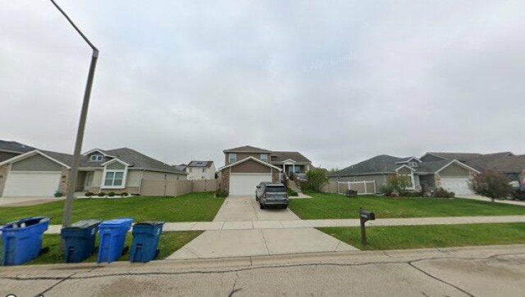 16400 siegel drive, crest hill, il 60403