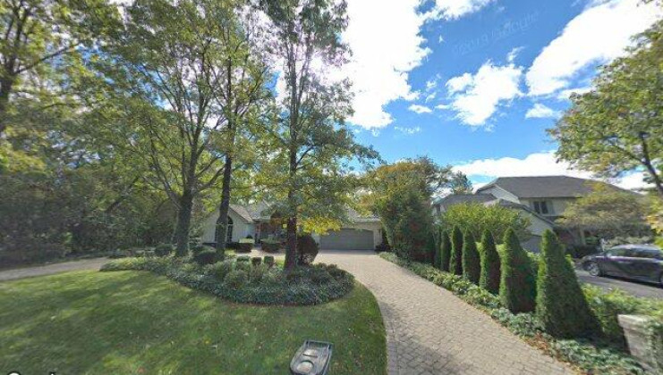 300 w 81st st, burr ridge, il 60527