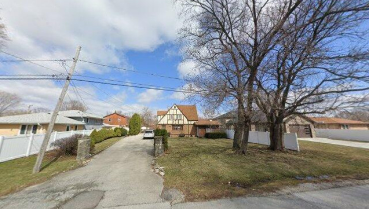 6530 west 109th street, worth, il 60482