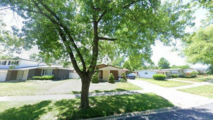 808 w arquilla dr, glenwood, il 60425