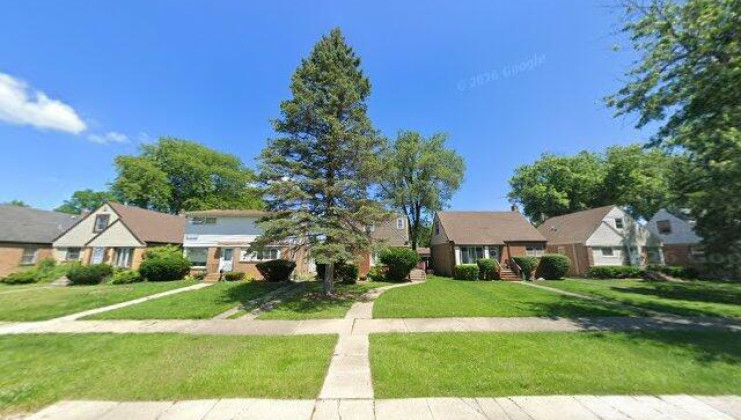 32 166th st, calumet city, il 60409