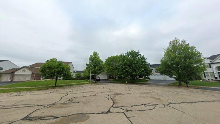 4 privett court, bolingbrook, il 60490