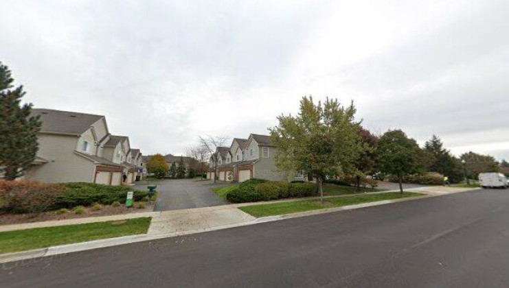 305 thornwood way unit b, south elgin, il 60177