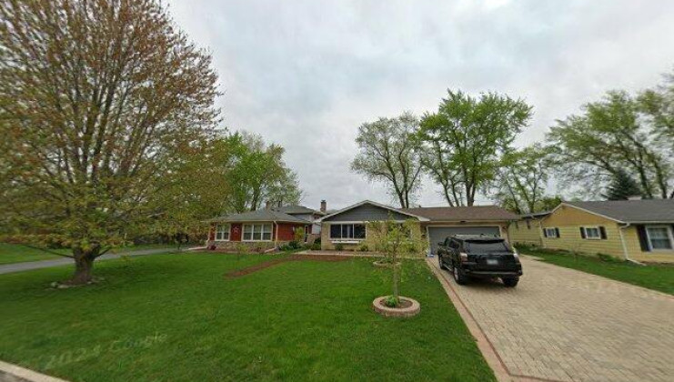220 linn ct unit c, north aurora, il 60542