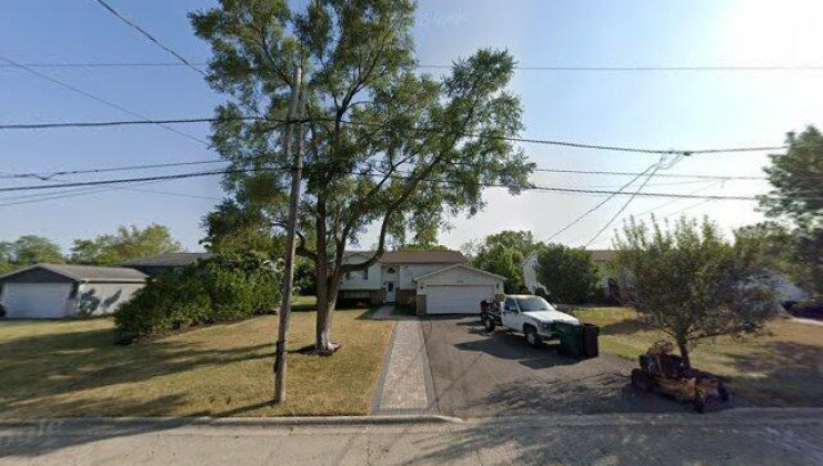 2619 30th street, zion, il 60099