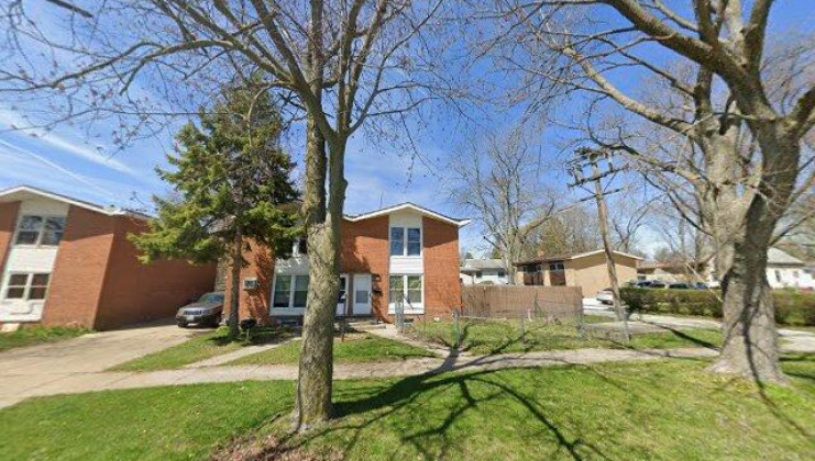 2014 greenfield ave, north chicago, il 60064