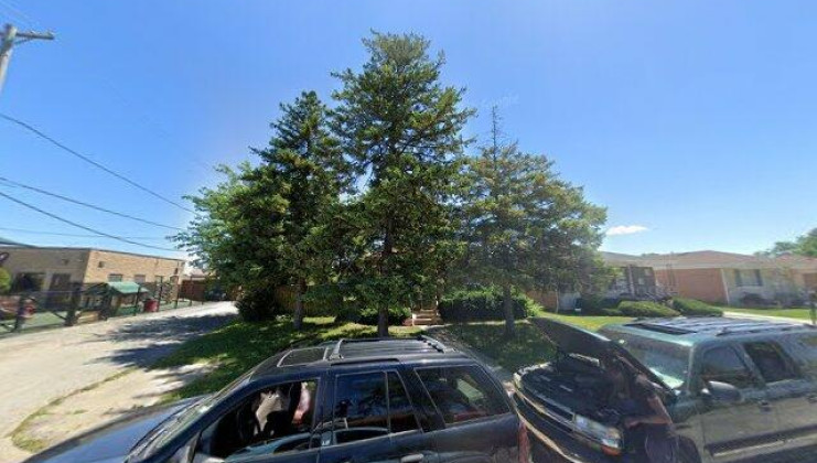 15919 carol avenue, harvey, il 60426