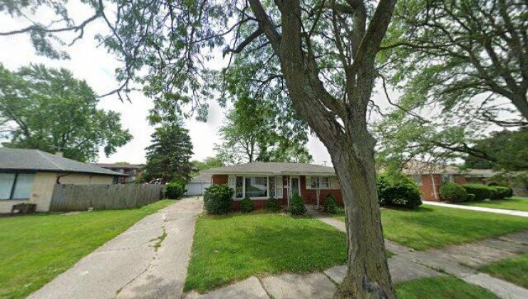 2349 185th street, lansing, il 60438