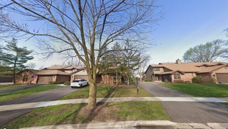 916 indian boundary dr, westmont, il 60559