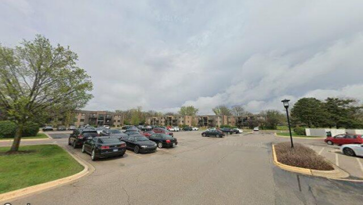 1440 stonebridge cir #j8, wheaton, il 60187
