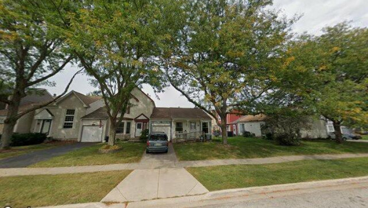 754 lippert ln, glendale heights, il 60139