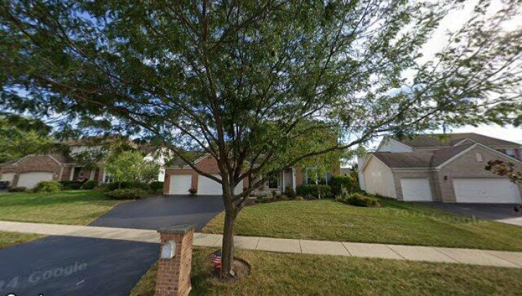 680 manhattan cir, oswego, il 60543
