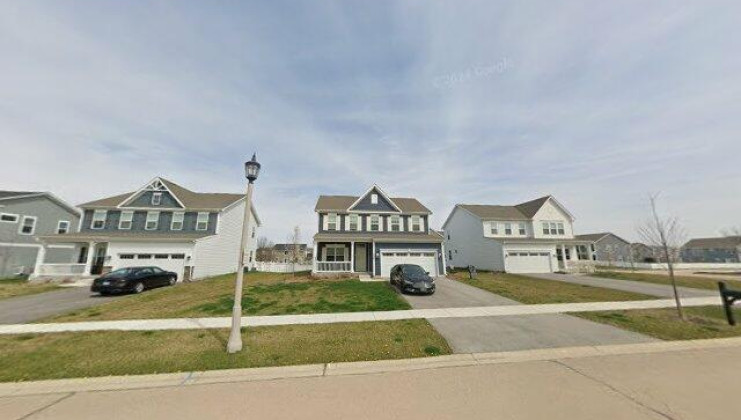 1234 jones rd, sugar grove, il 60554