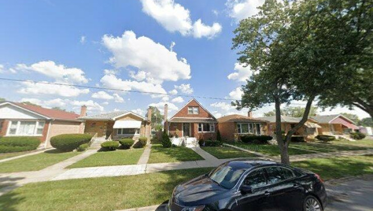 12351 s loomis st, calumet park, il 60827