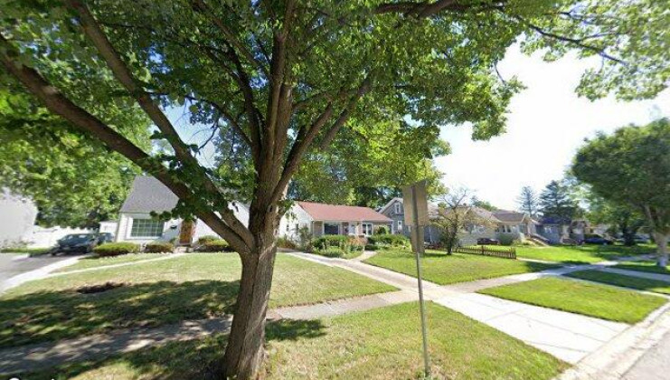 232 w kenilworth ave, villa park, il 60181