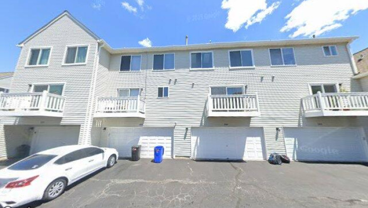 2882 shelly ln, aurora, il 60504