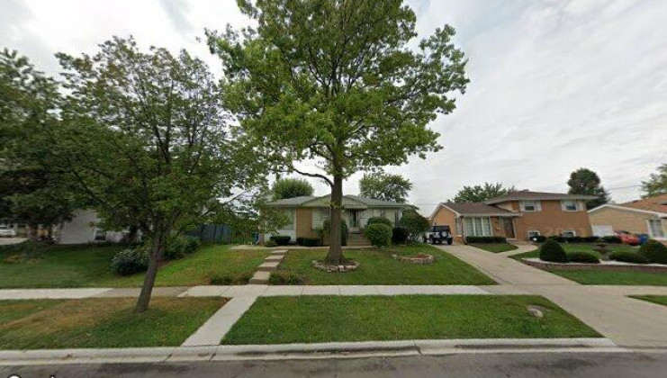 760 w lake manor dr, addison, il 60101