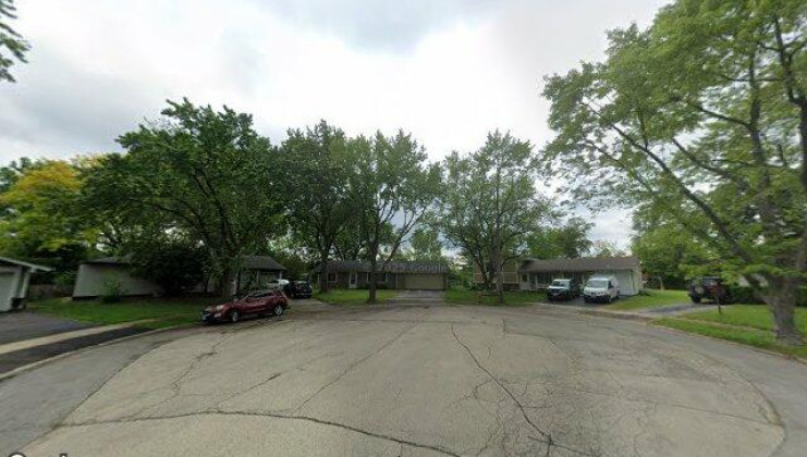 1665 cooper ct, hanover park, il 60133