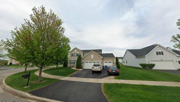 3231 millrace ln, montgomery, il 60538