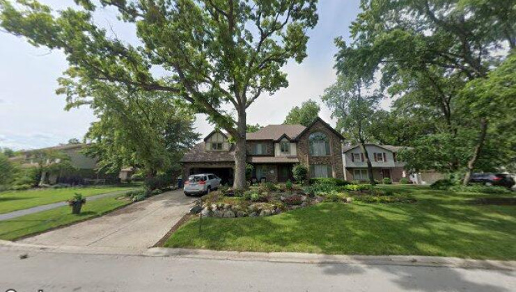 2390 tanglewood drr, lisle, il 60532