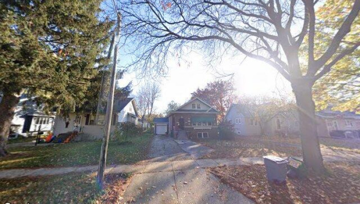 617 s ardmore ave, villa park, il 60181