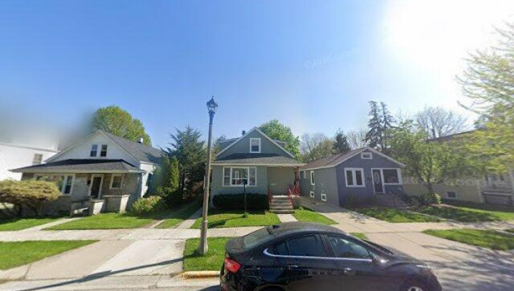 6516 28th place, berwyn, il 60402