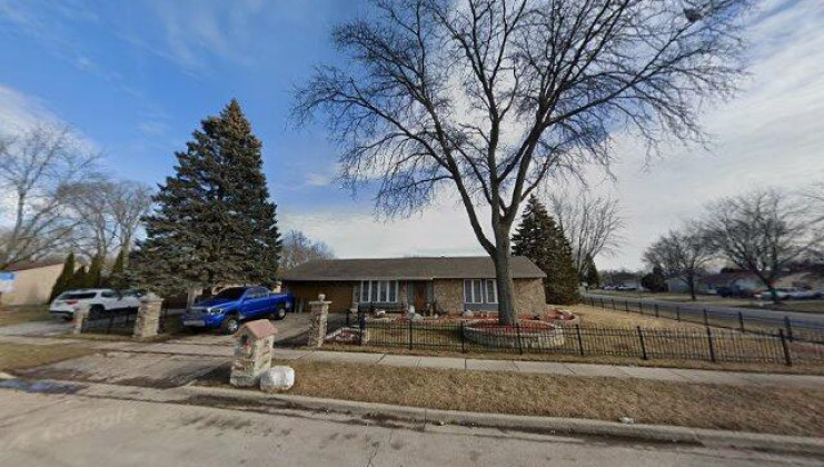 1035 hunter drive, elgin, il 60120