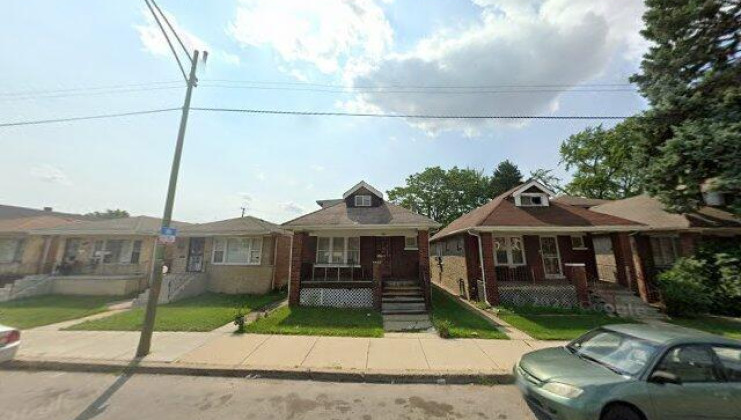 7210 s damen ave, chicago, il 60636