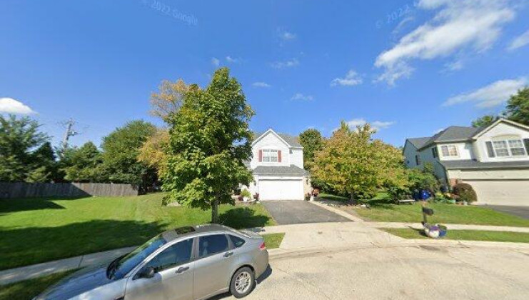 1130 adrienne dr, south elgin, il 60177