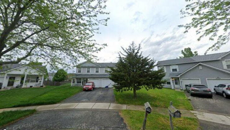 2213 margaret ct, montgomery, il 60538