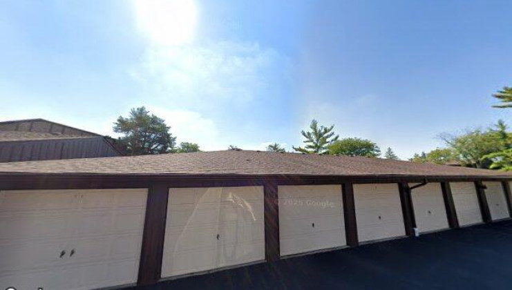 59 w 64th st #303, westmont, il 60559
