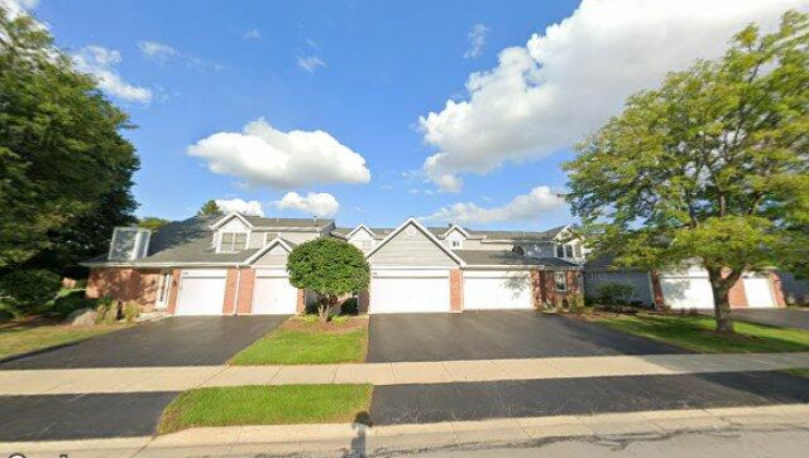 795 daybreak ln, carol stream, il 60188