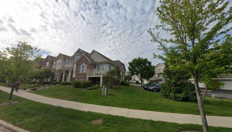 1720 persimmon street, hanover park, il 60133
