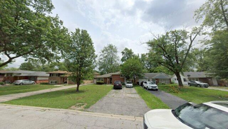 2813 173rd street, hazel crest, il 60429