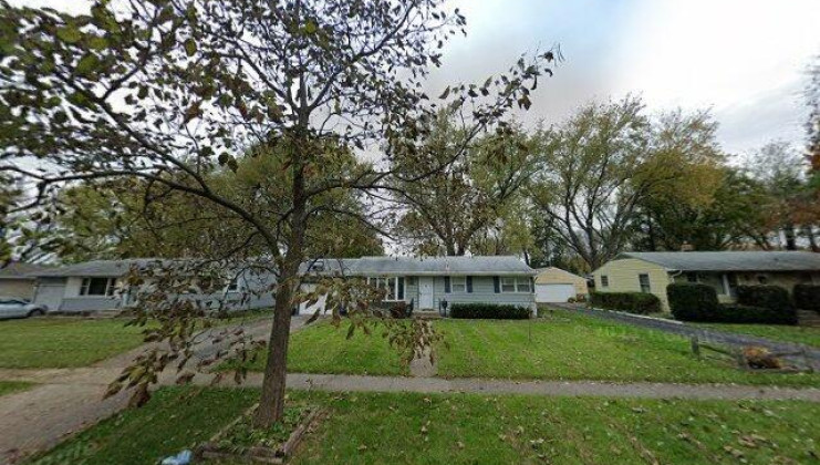 460 lloyd st, cary, il 60013