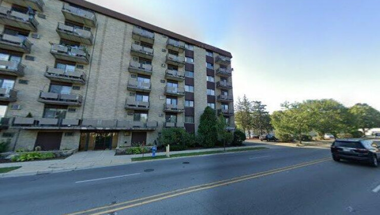 850 des plaines ave. #208, forest park, il 60130