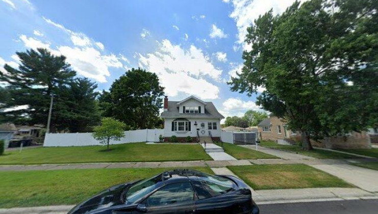 18330 sherman st, lansing, il 60438