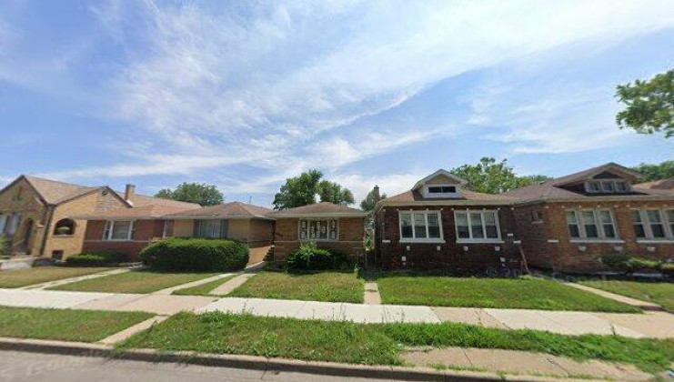 1409 e 83rd st, chicago, il 60619