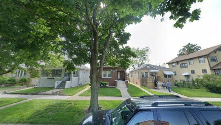 3810 maple avenue, berwyn, il 60402