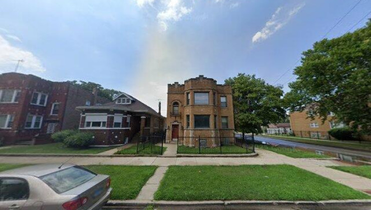 8100 south may street, chicago, il 60620